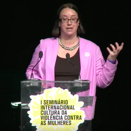 Palestra 3 – Roz Hardie